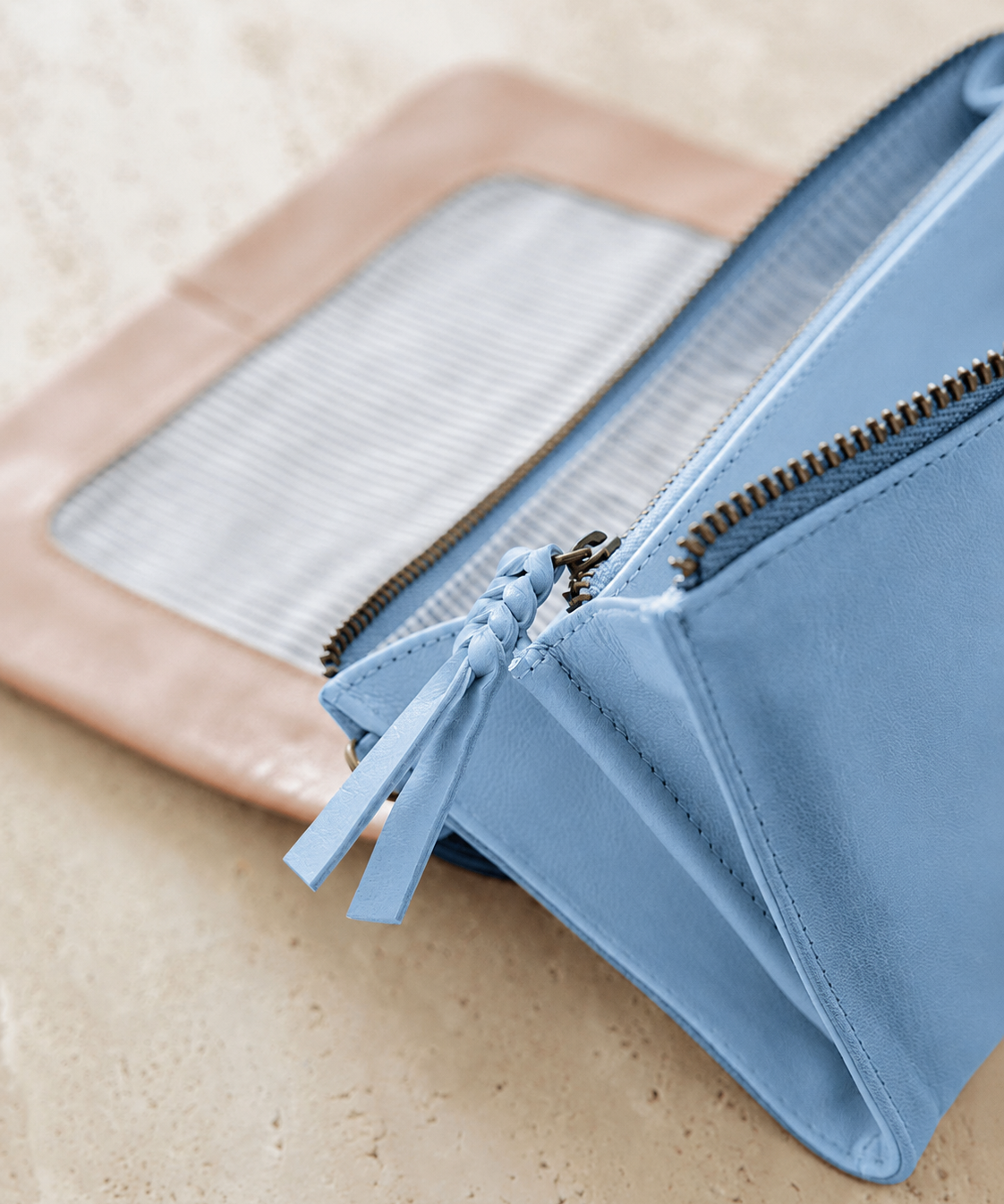 Darla Wallet / Bag Powder Blue