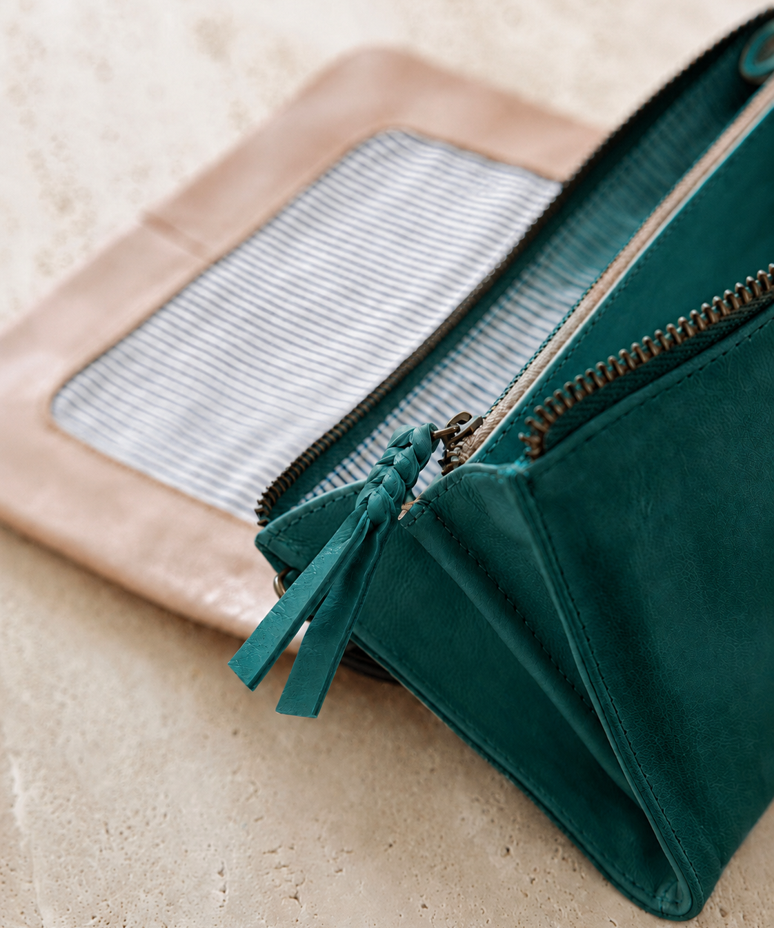 Darla Wallet / Bag Forest
