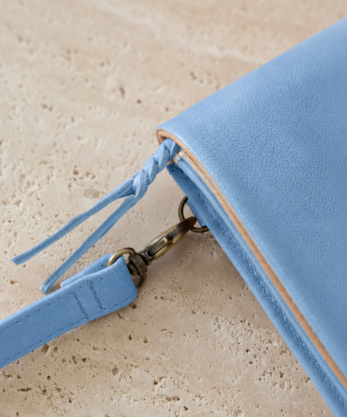 Darla Wallet / Bag Powder Blue