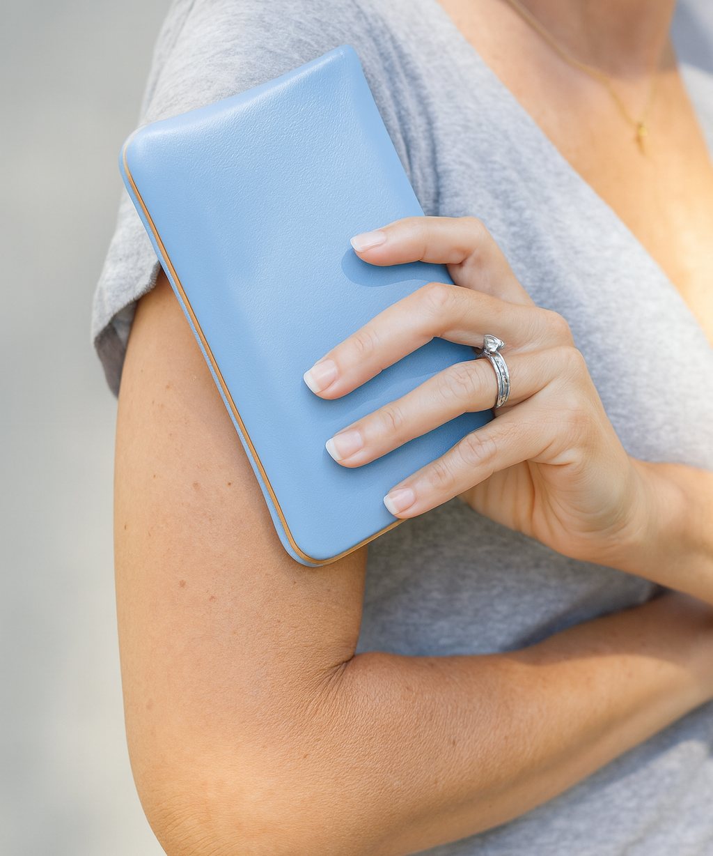 Agatha Phone Wallet Powder Blue
