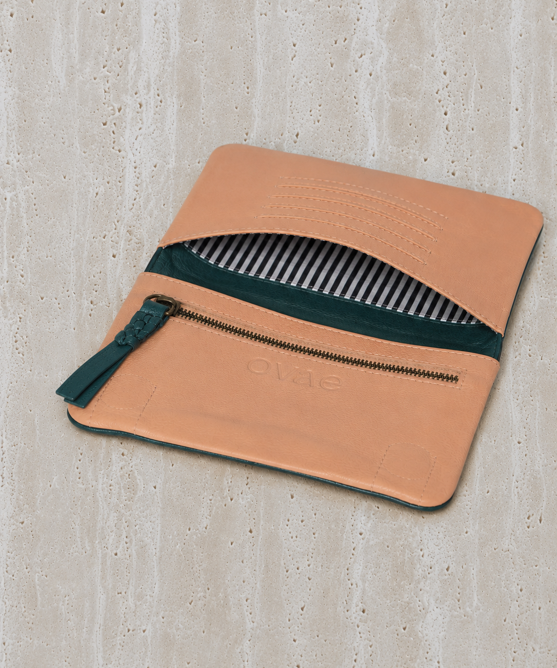 Agatha Phone Wallet Forest