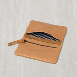Agatha Phone Wallet Gingerbread