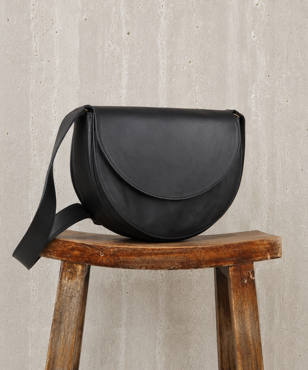 Luna Minimalist Bag Black