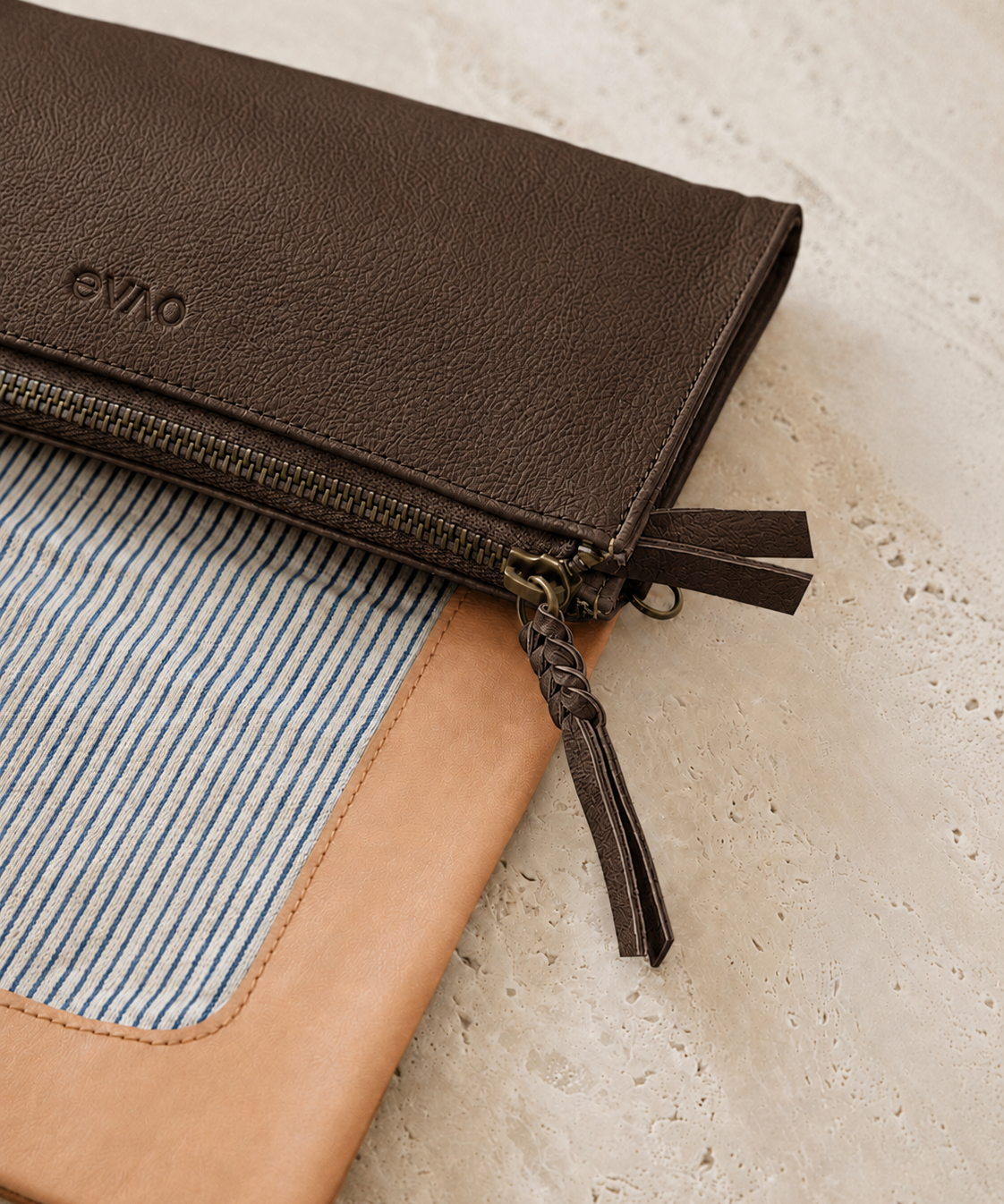 Darla Wallet / Bag Chocolate