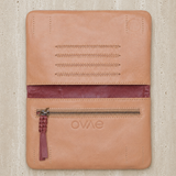 Agatha Phone Wallet Pinot