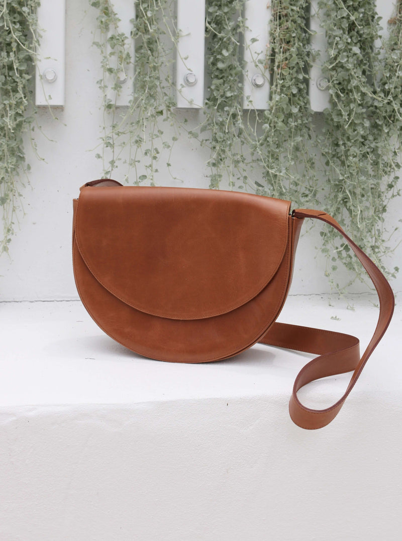 Luna Minimalist Bag Walnut