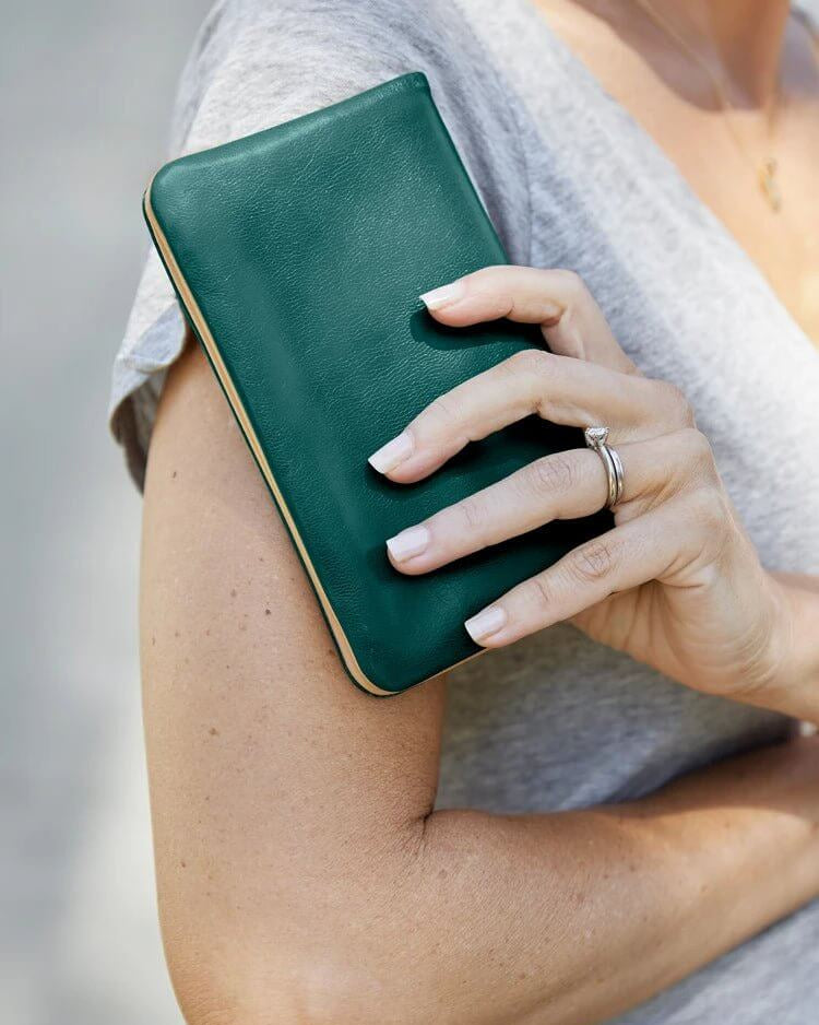 Agatha Phone Wallet - Ovae