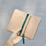 Agatha Phone Wallet - Ovae