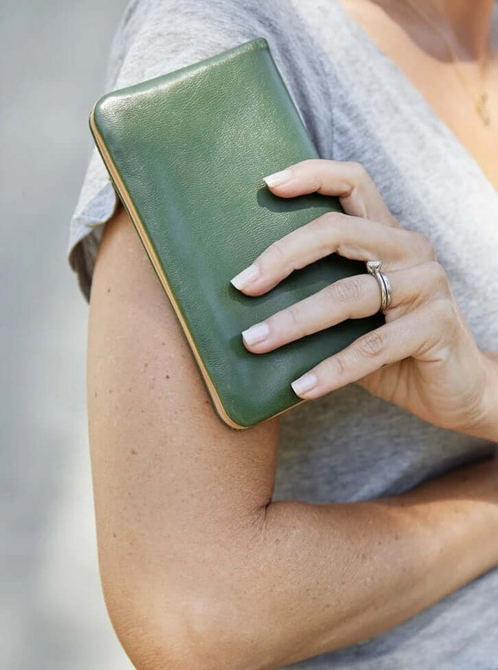 Agatha Soft Wallet Olive