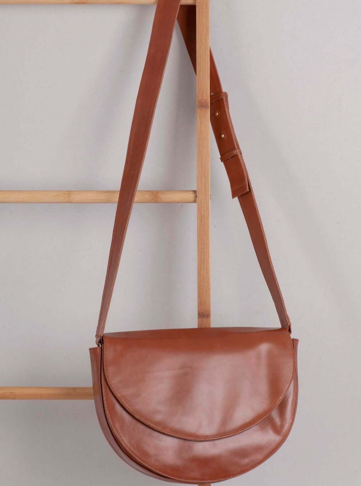 Luna Minimalist Bag Walnut