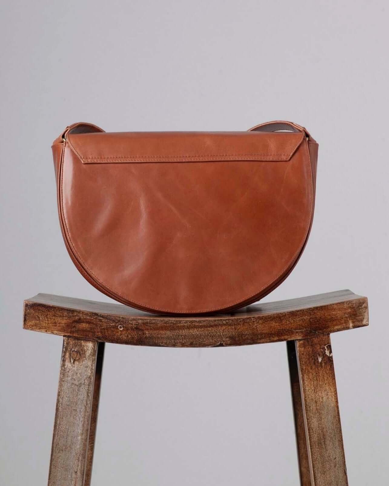 Luna Minimalist Bag Walnut