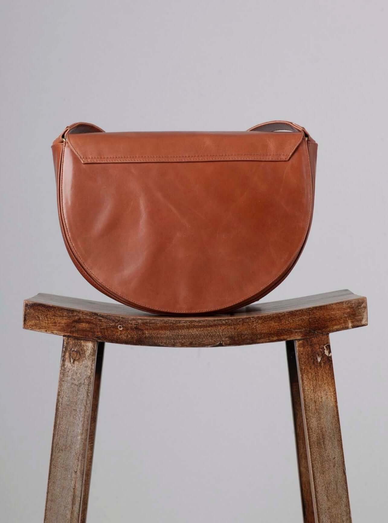 Luna Minimalist Bag Walnut