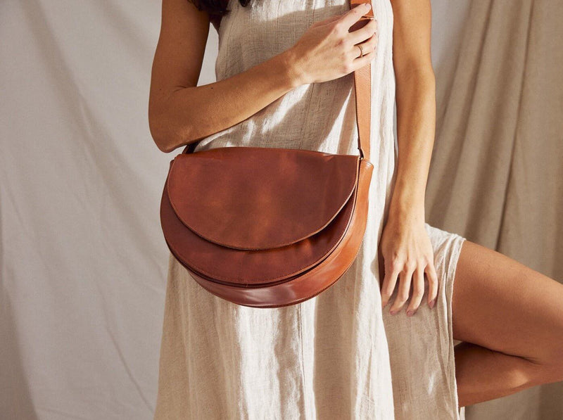 Luna Minimalist Bag Walnut