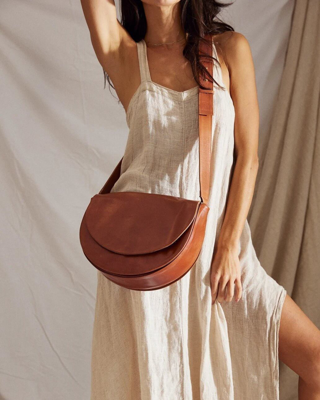 Luna Minimalist Bag Walnut