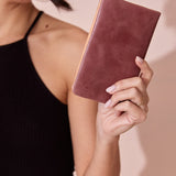 Agatha Phone Wallet Pinot