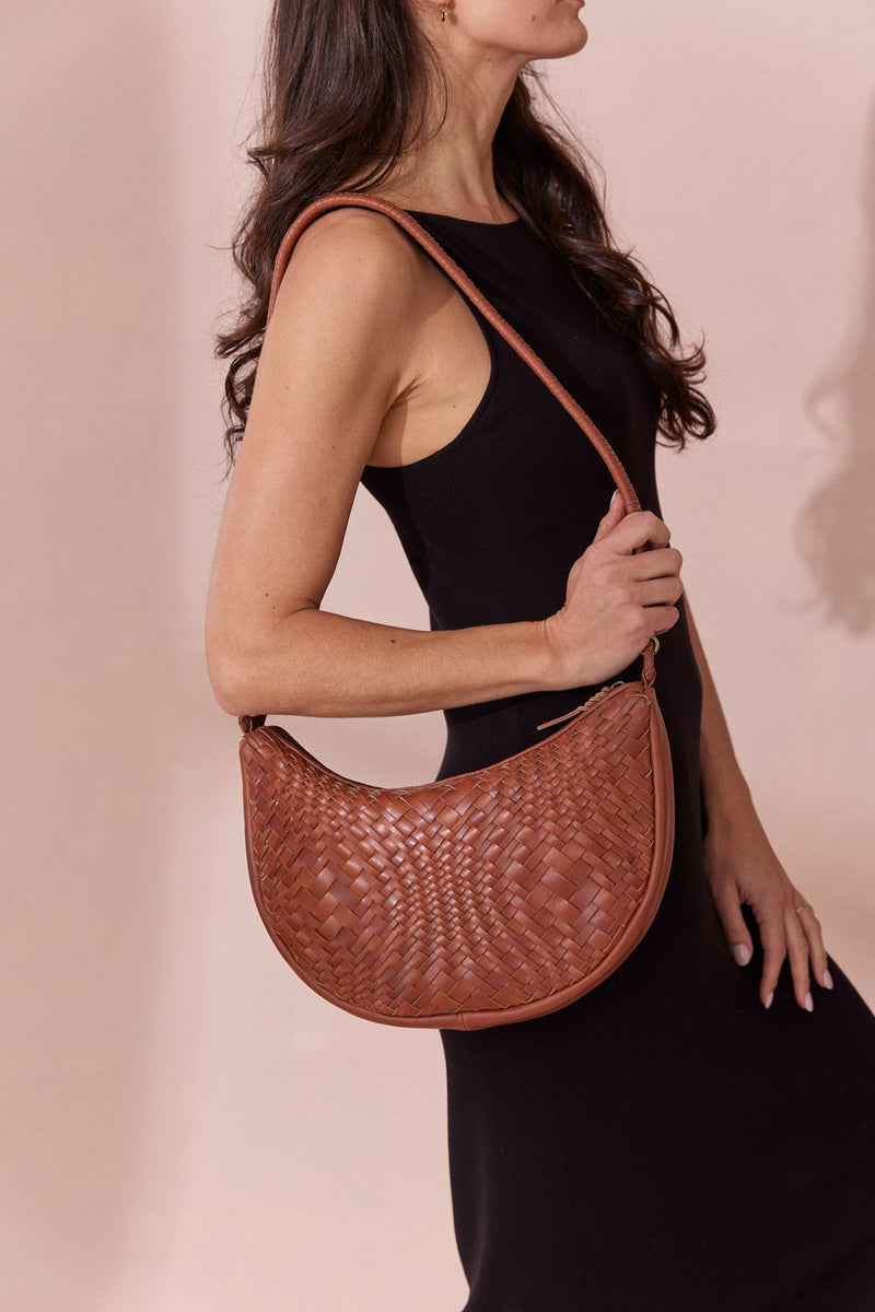 Sancha Shoulder Bag Walnut