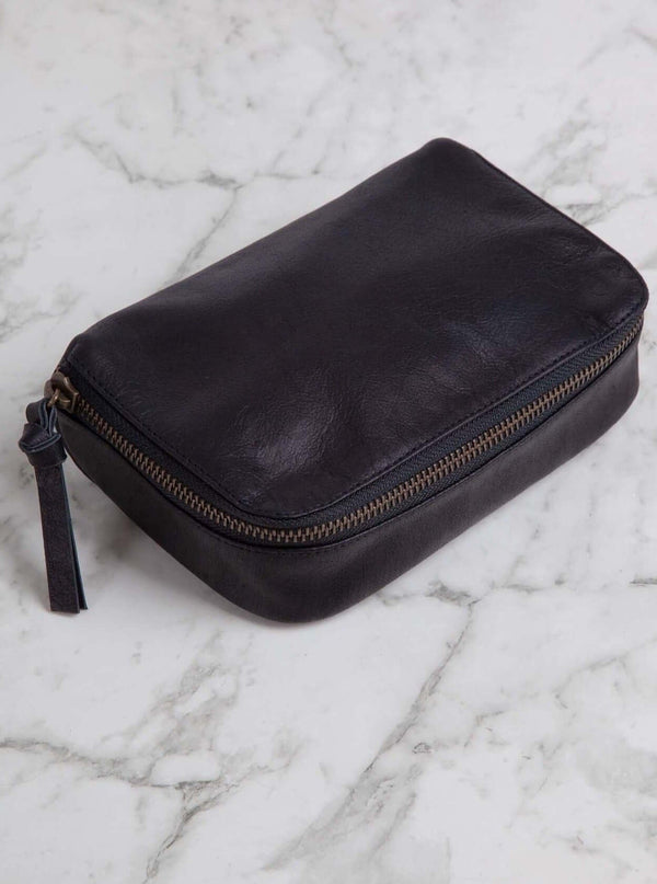 Santos Leather Pouch Black