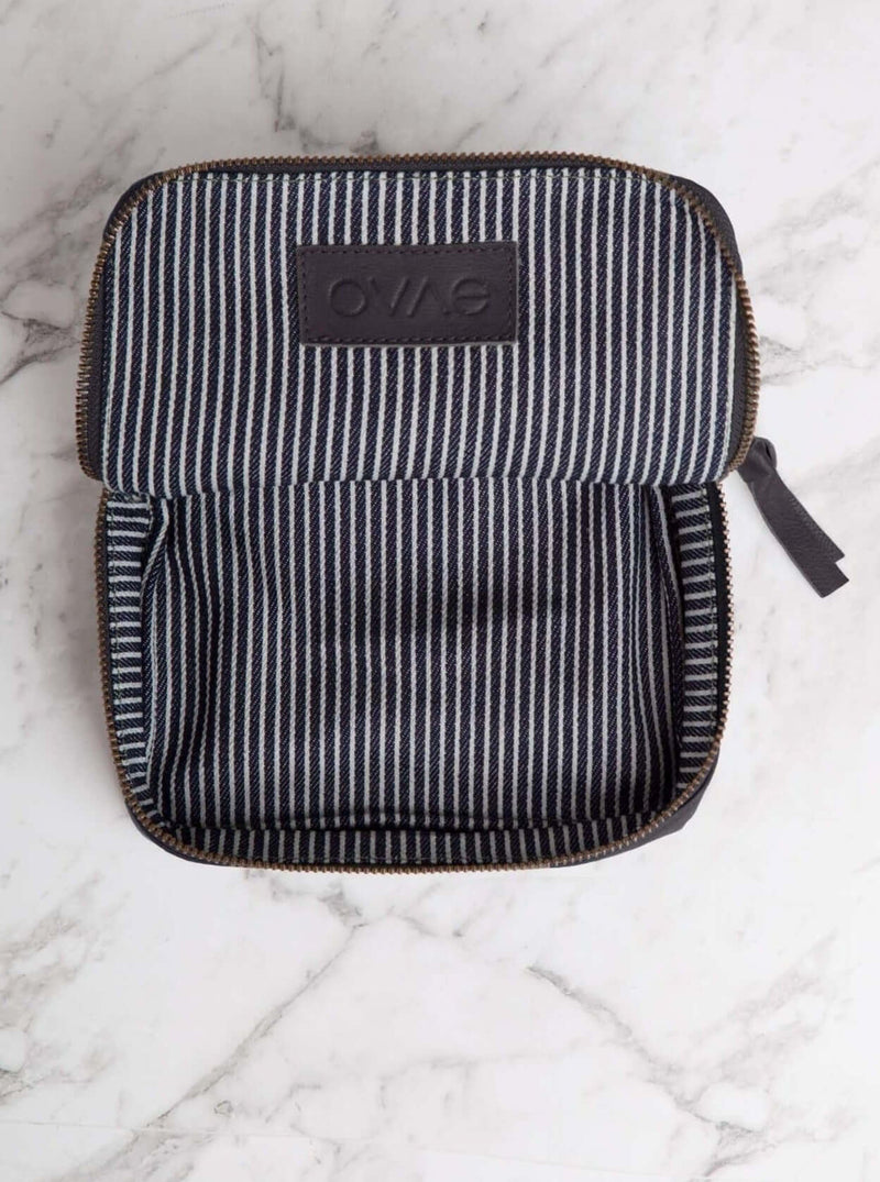 Santos Leather Pouch Black