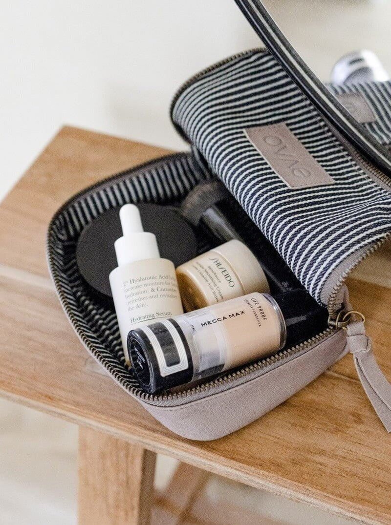 Santos Leather Pouch Black