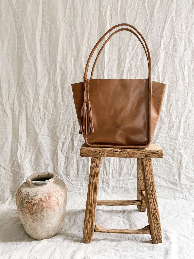 Trapeze Tote Bag Walnut