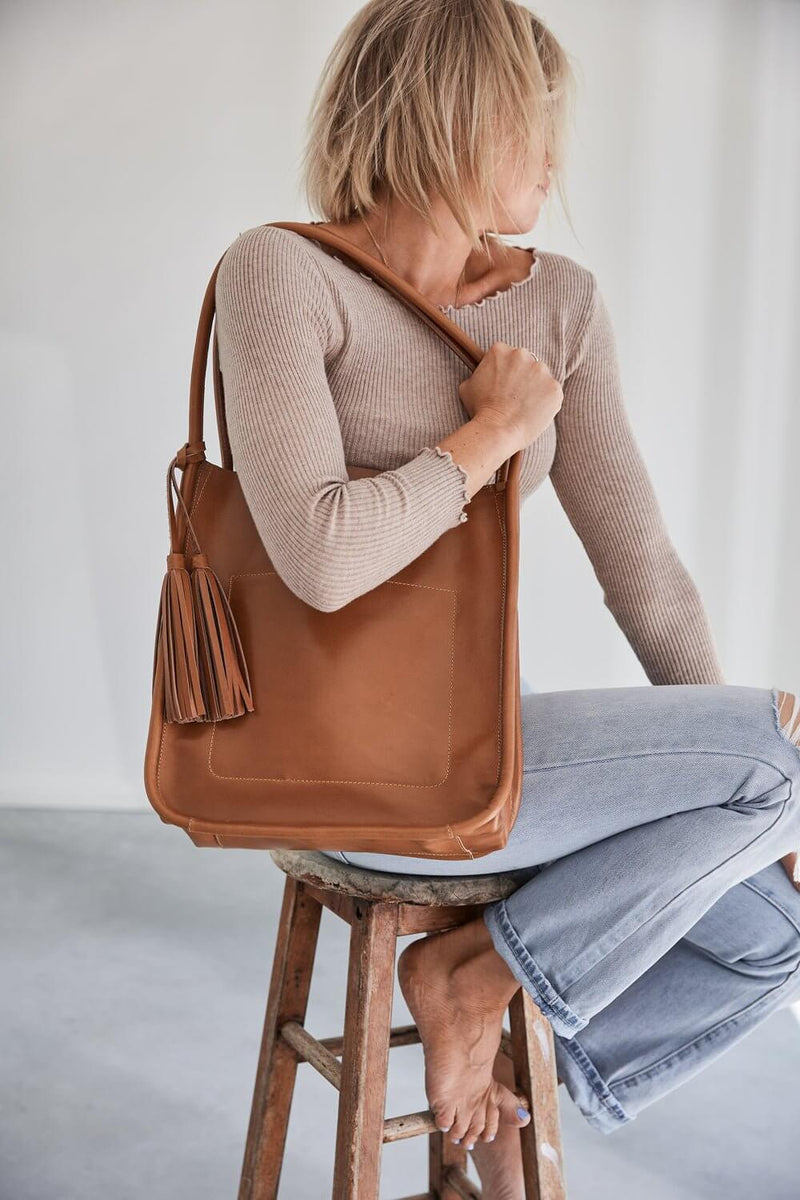 Trapeze Tote Bag Walnut