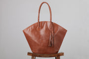 Winged Tote Walnut